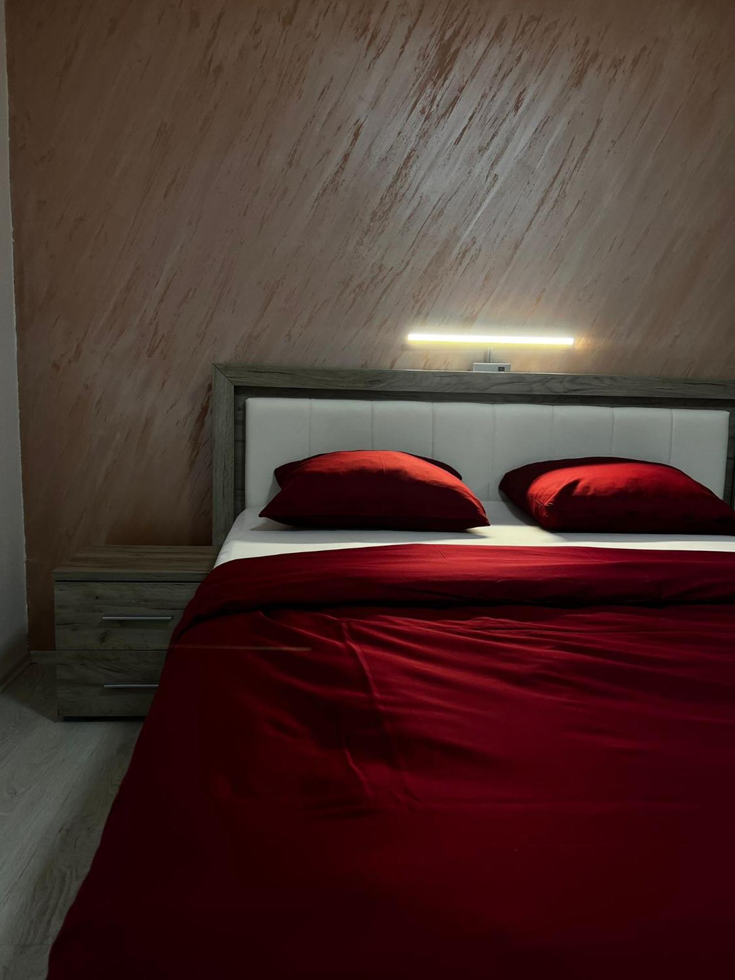 Bed and Breakfast Zeleni Dvor Ribarska Banja Exterior foto