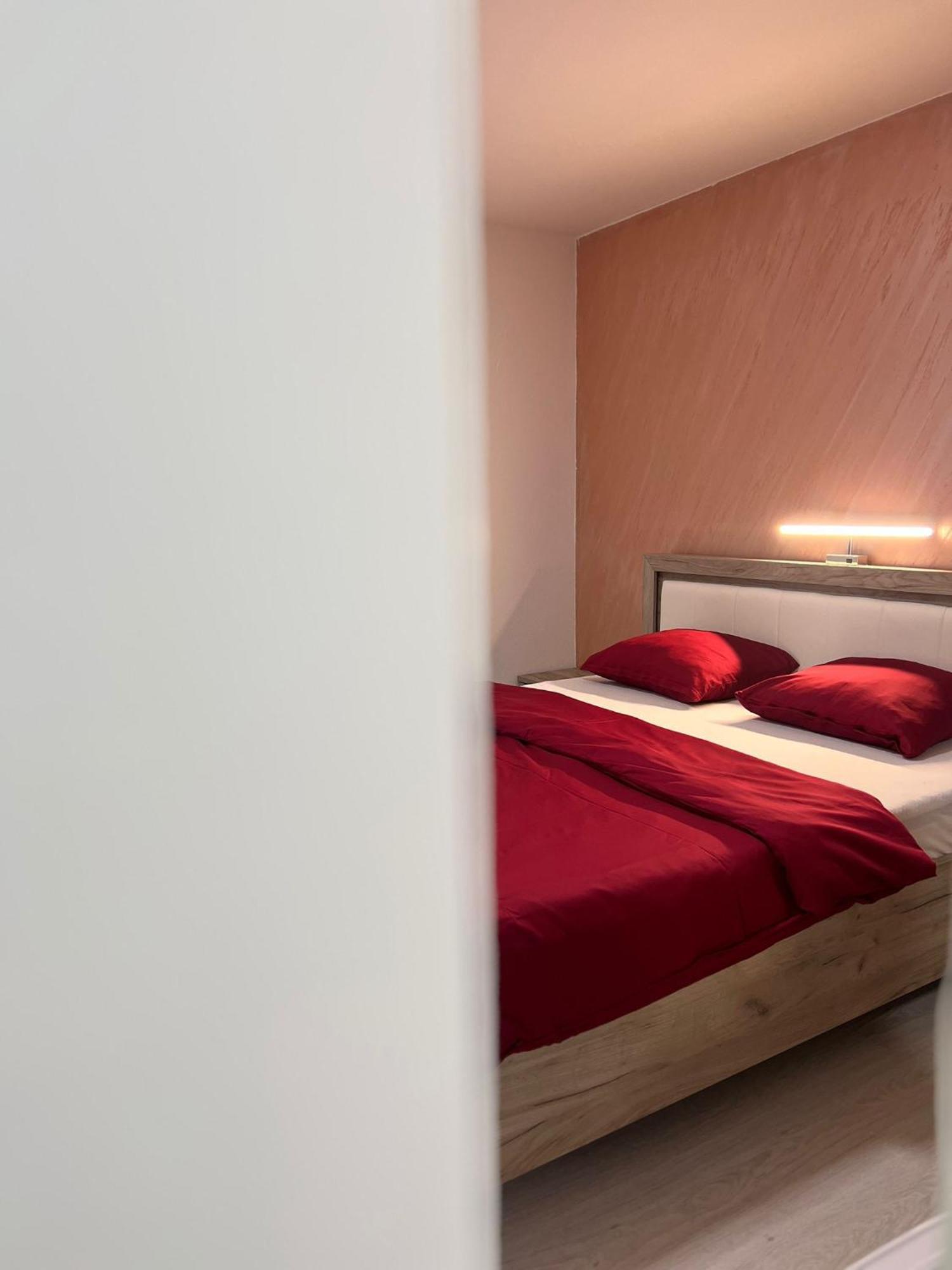 Bed and Breakfast Zeleni Dvor Ribarska Banja Exterior foto